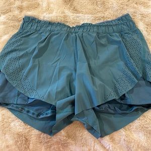 Lululemon active shorts